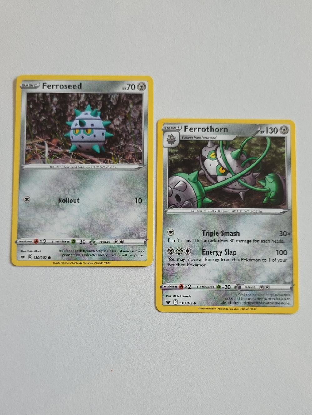 Pokemon Ferroseed And Ferrothorn Card